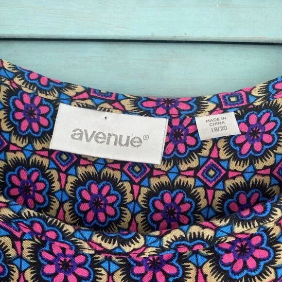 Avenue Blouse Shirt ~ Sz 18/20 ~ Batwing Sleeve ~ Blue, Brown, Pink - Picture 2 of 4